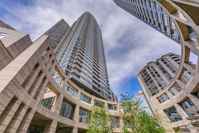 2202 - 2191 Yonge Street