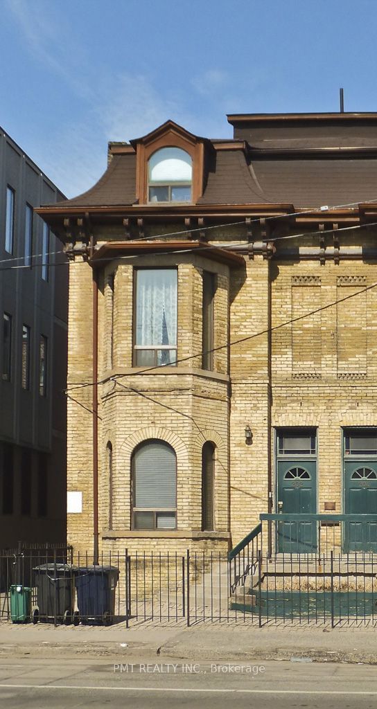 2 - 202 Gerrard Street