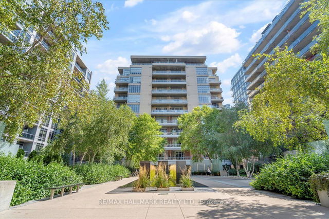 102 - 23 Brant Street