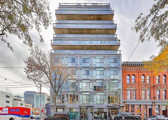 702 - 127 QUEEN Street