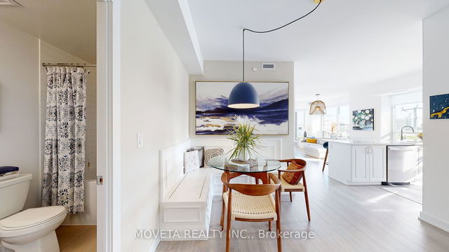 305 - 1603 Eglinton Avenue