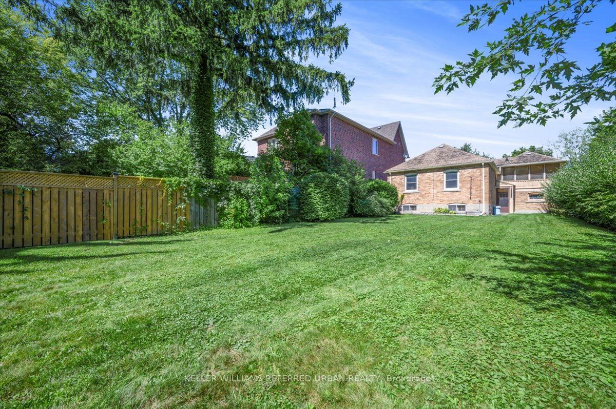 Listing Image 32