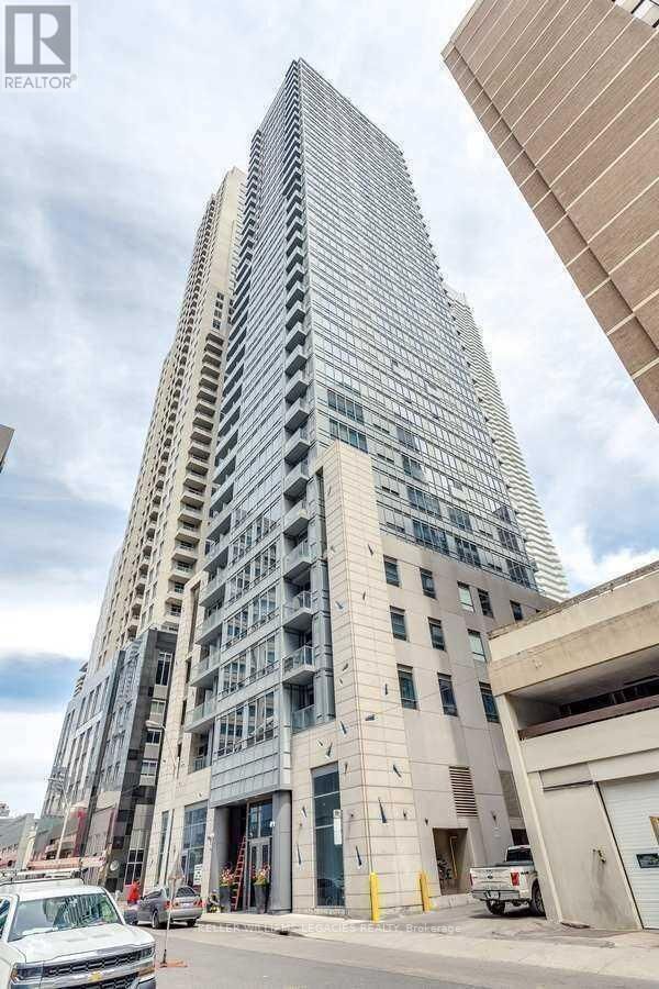 1202 - 21 Balmuto Street