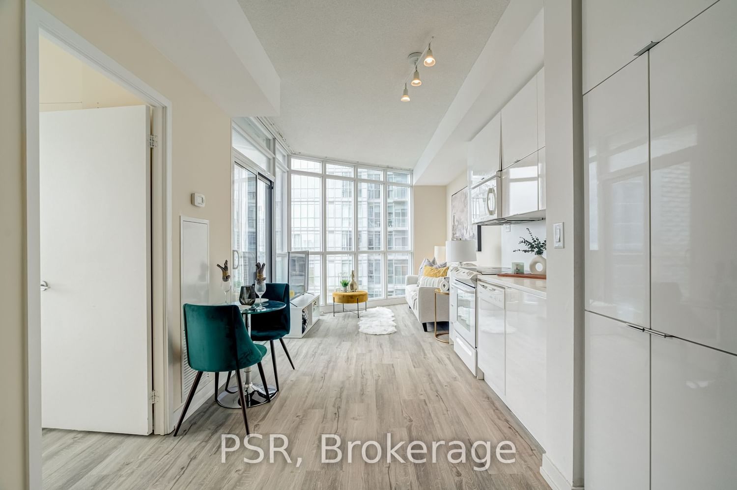 Listing Image 2