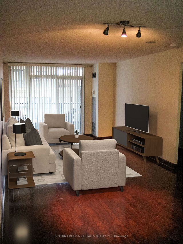#406 - 30 Hayden Street