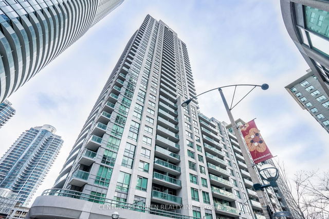 2608 - 19 Grand Trunk Crescent