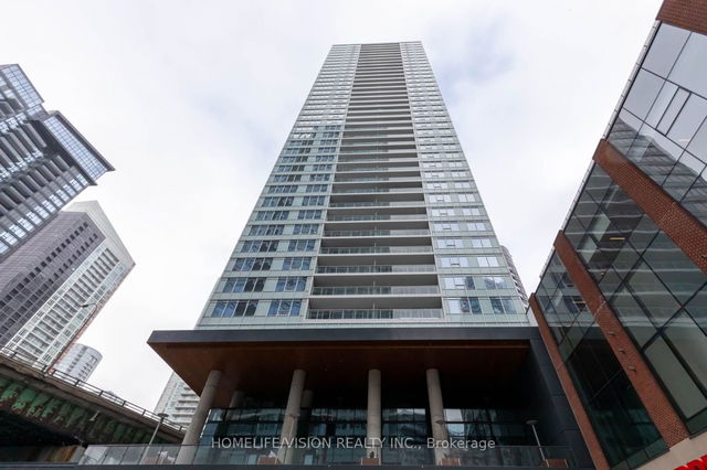 603 - 17 Bathurst Street