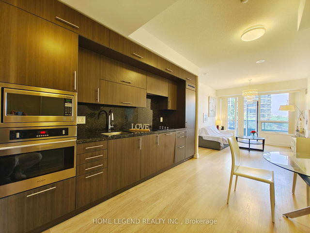 407 - 2 Anndale Drive