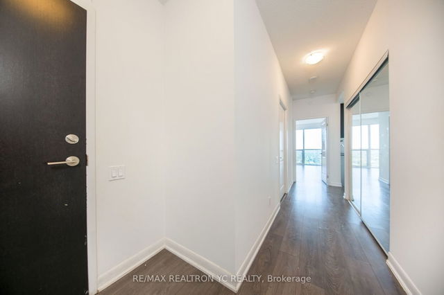 2912 - 5168 Yonge Street