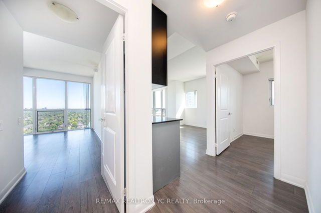 2912 - 5168 Yonge Street