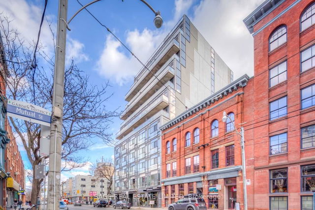 705 - 127 Queen Street