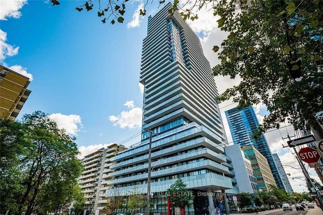 2012 - 185 Roehampton Avenue