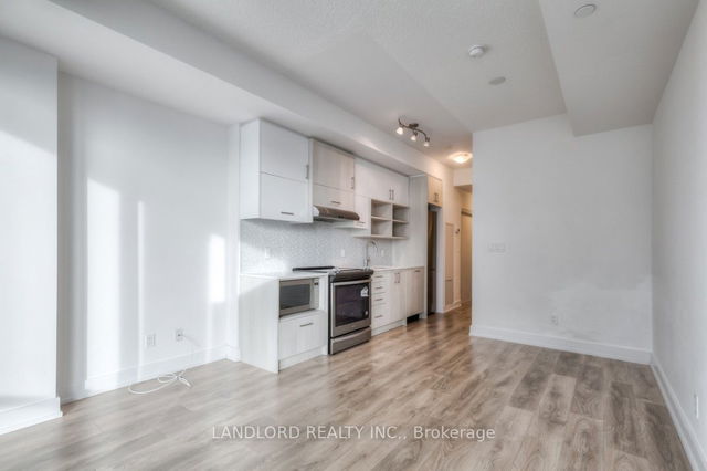 603 - 150 Fairview Mall Drive