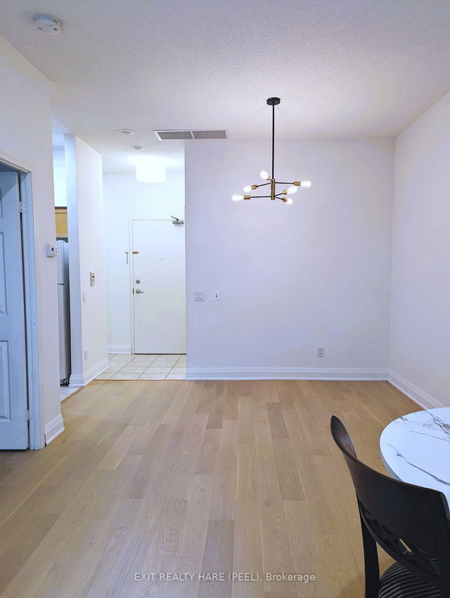102 - 155 Beecroft Road
