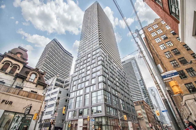 2201 - 101 peter Street