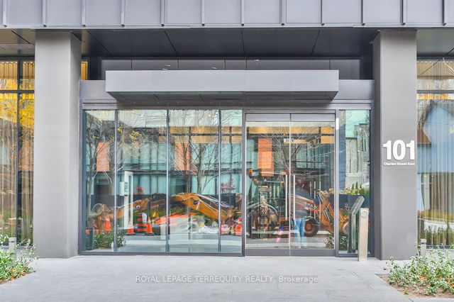 315 - 101 Charles Street