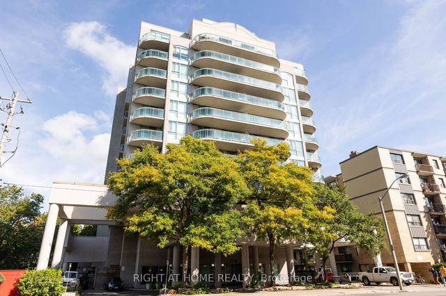 706 - 398 Eglinton Avenue