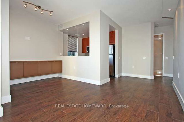 1605 - 85 Bloor Street