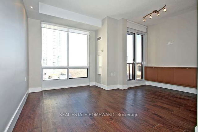1605 - 85 Bloor Street