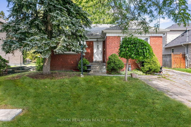 272 Horsham Avenue