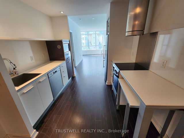 619 - 38 Dan Leckie Way