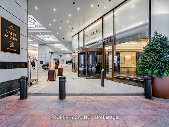 3504 - 311 Bay Street