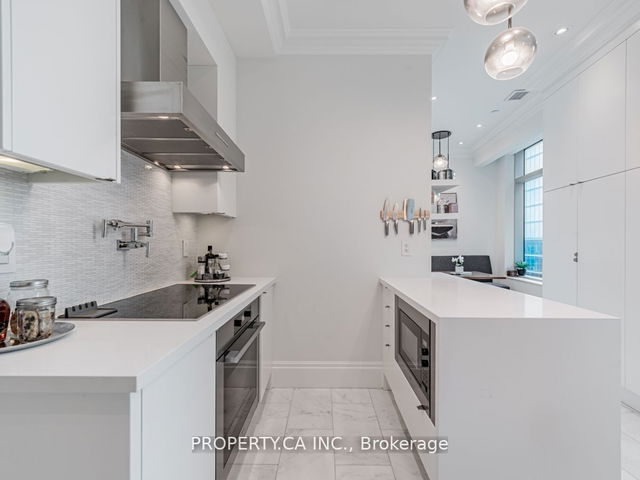 3504 - 311 Bay Street