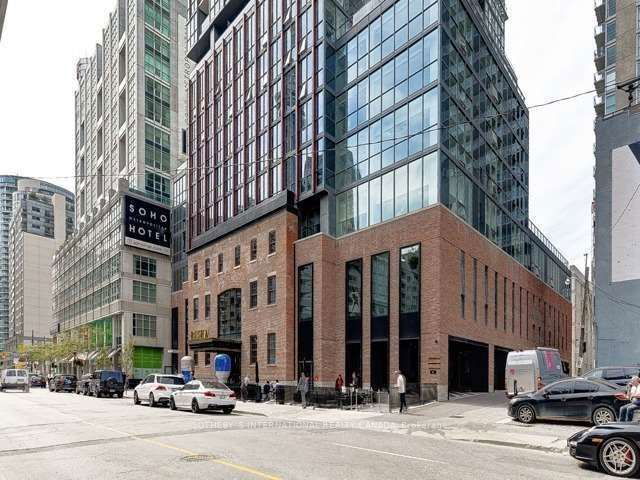 3209 - 88 Blue Jays Way