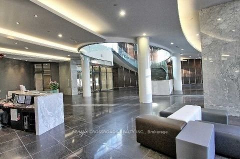 1602 - 5168 Yonge Street