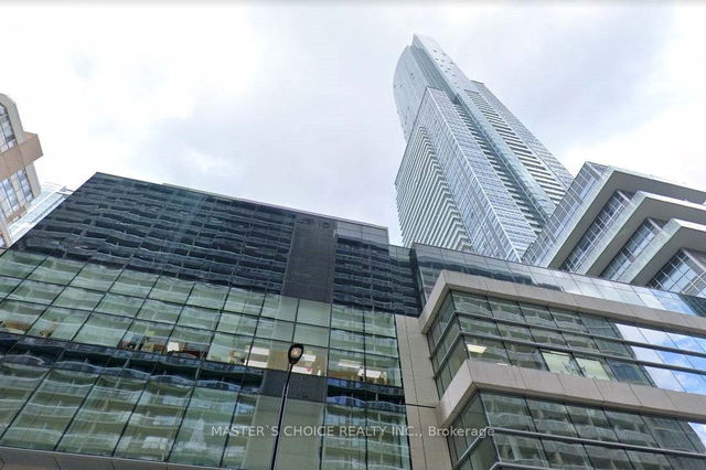 901 - 386 Yonge Street