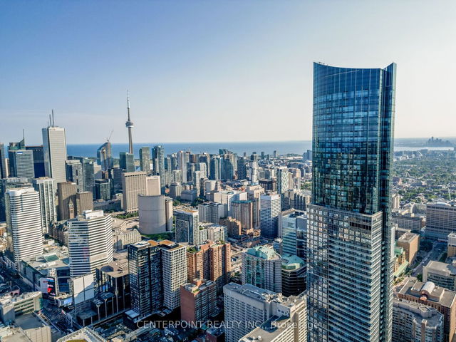 2307 - 386 Yonge Street