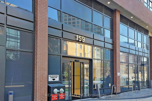 2505 - 159 Wellesley Street