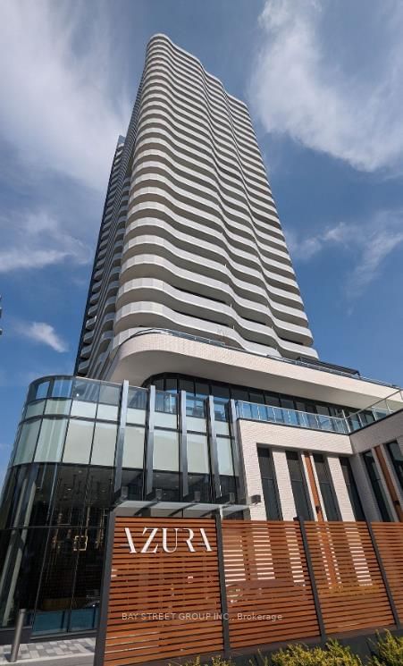 1712 - 15 Holmes Avenue