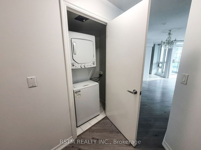 710 - 12 Yonge Street