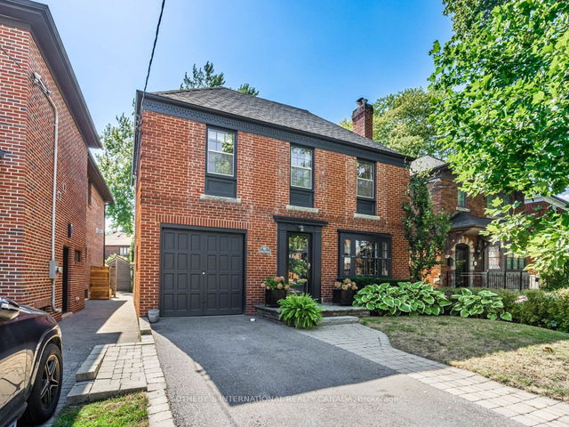 60 Fleming Crescent