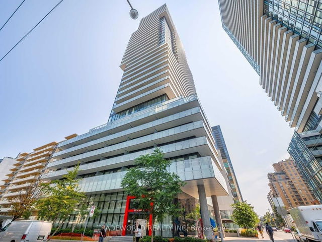 1211 - 185 Roehampton Avenue