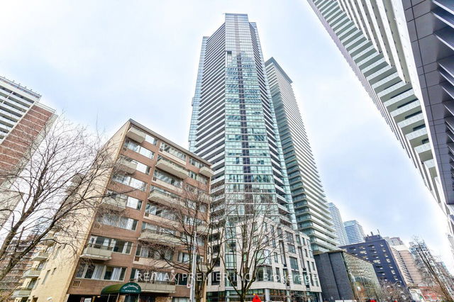 2805 - 45 Charles Street