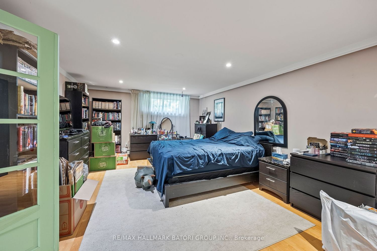 Listing Image 22