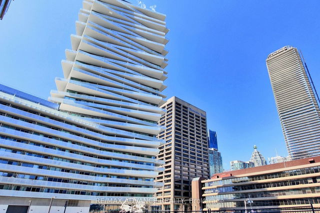 2508 - 15 Queens Quay