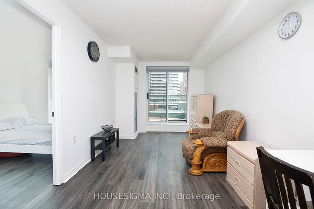 510 - 20 Olive Avenue