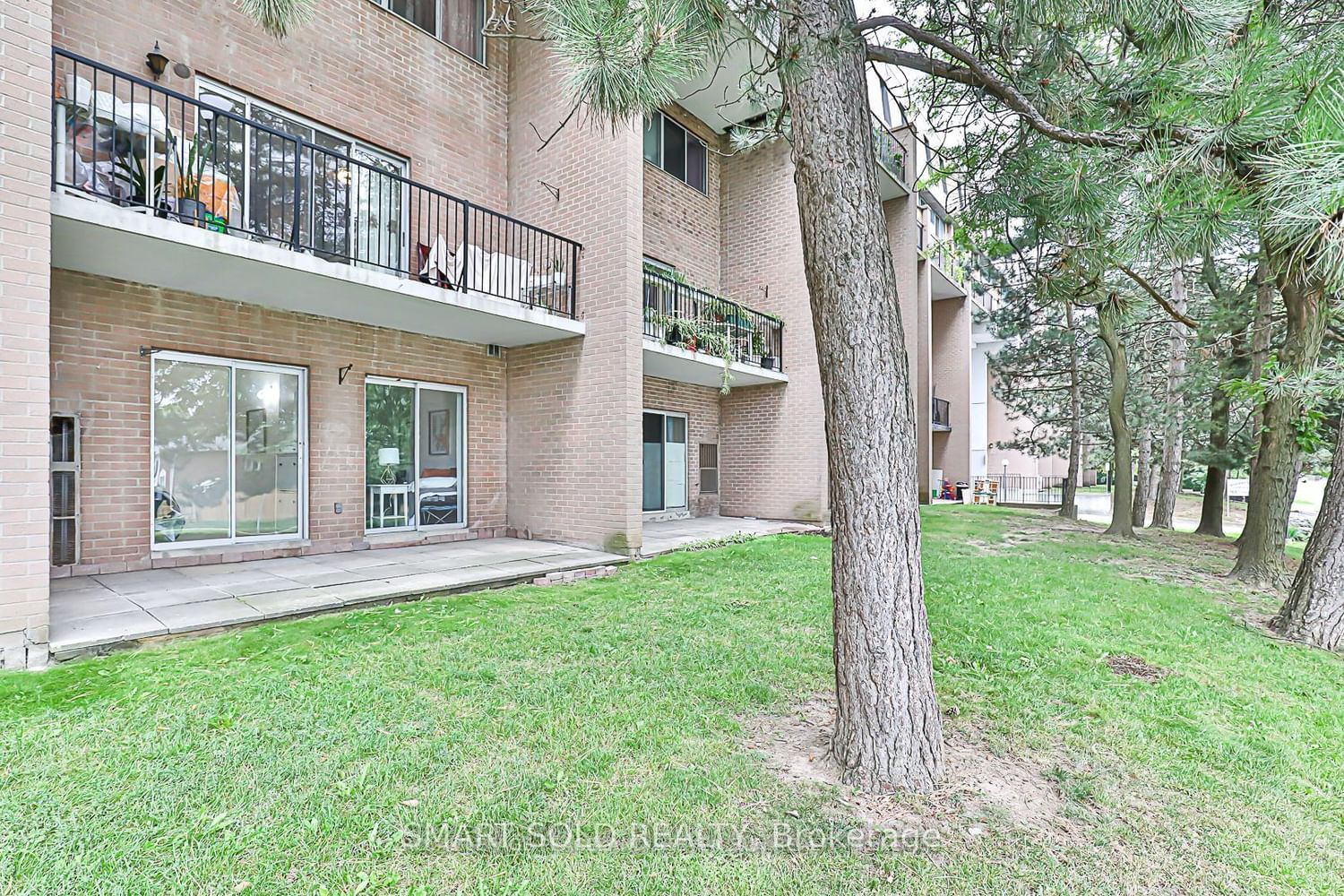 Listing Image 22