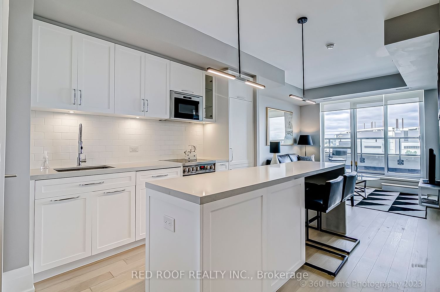 Listing Image 9