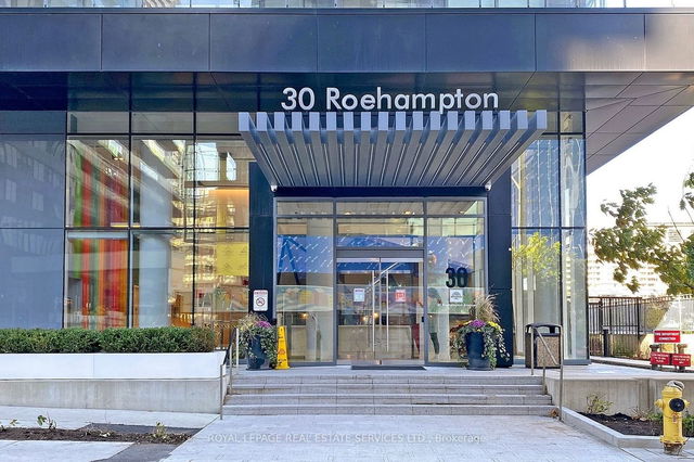 413 - 30 ROEHAMPTON Avenue