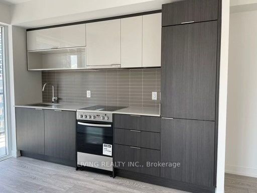 1109 - 159 Wellesley Street