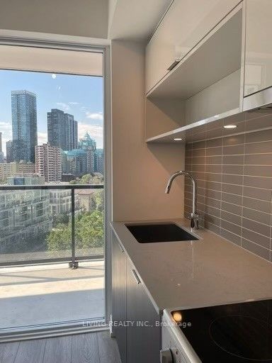 1109 - 159 Wellesley Street