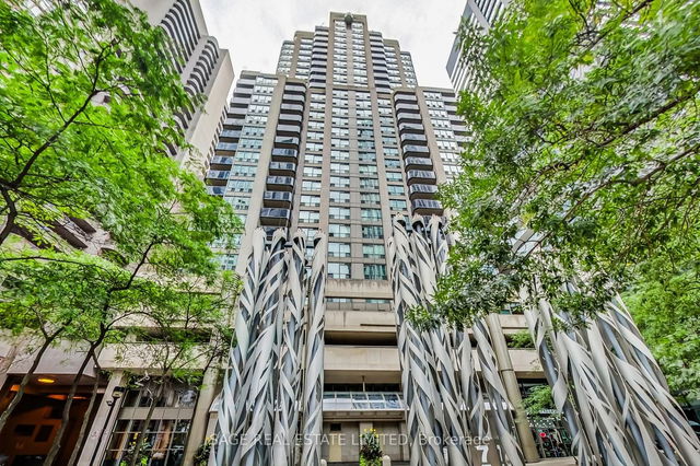 1005 - 750 Bay Street