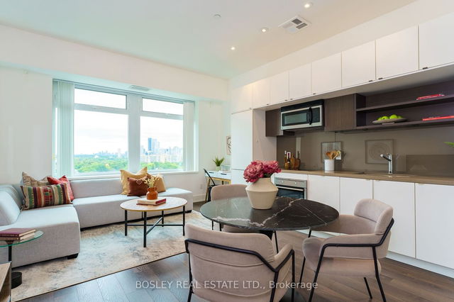 1423 - 111 St Clair Avenue