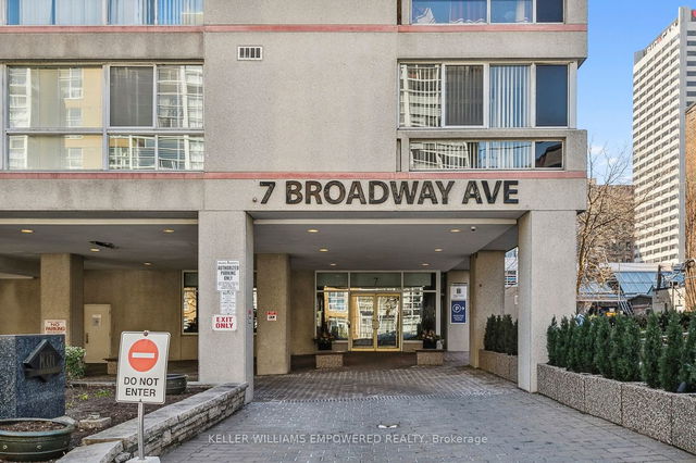 701 - 7 Broadway Avenue