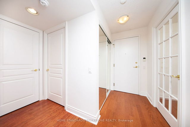 713 - 10 Northtown Way