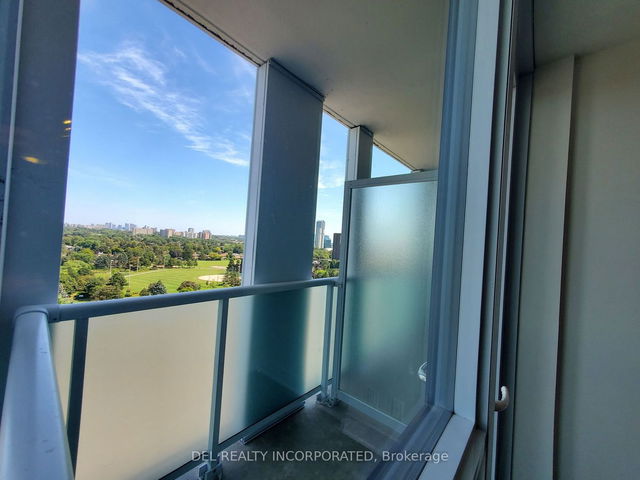 1608 - 188 Fairview Mall Drive